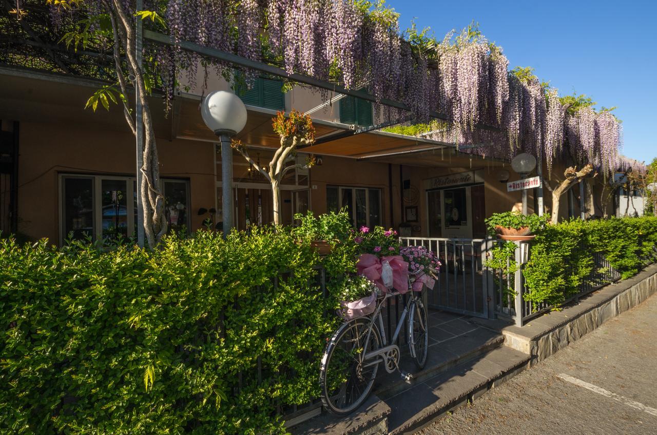 Hotel Ristorante Bologna Сан Пиеро ин Баньо Екстериор снимка
